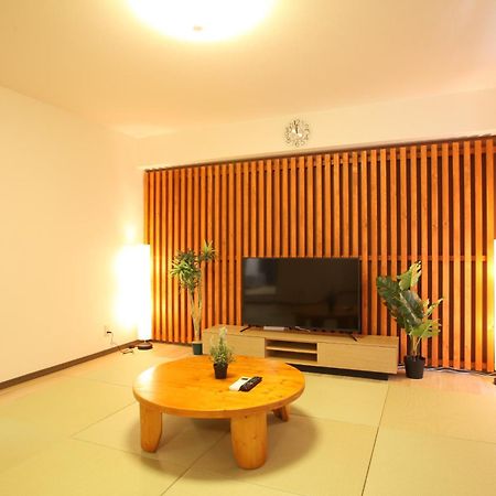 Apartamento 大阪ルミエール夕陽丘 Exterior foto