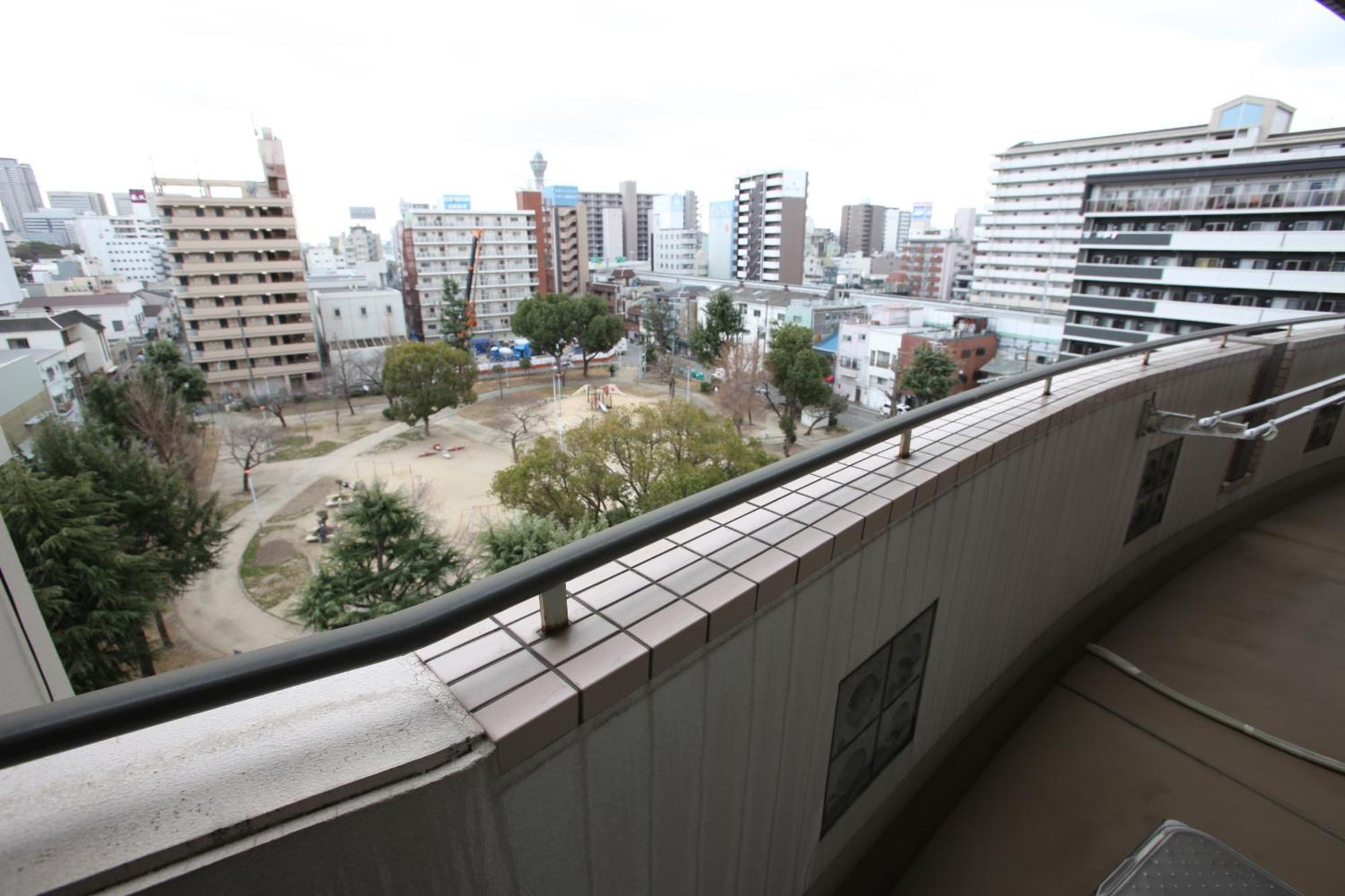 Apartamento 大阪ルミエール夕陽丘 Exterior foto